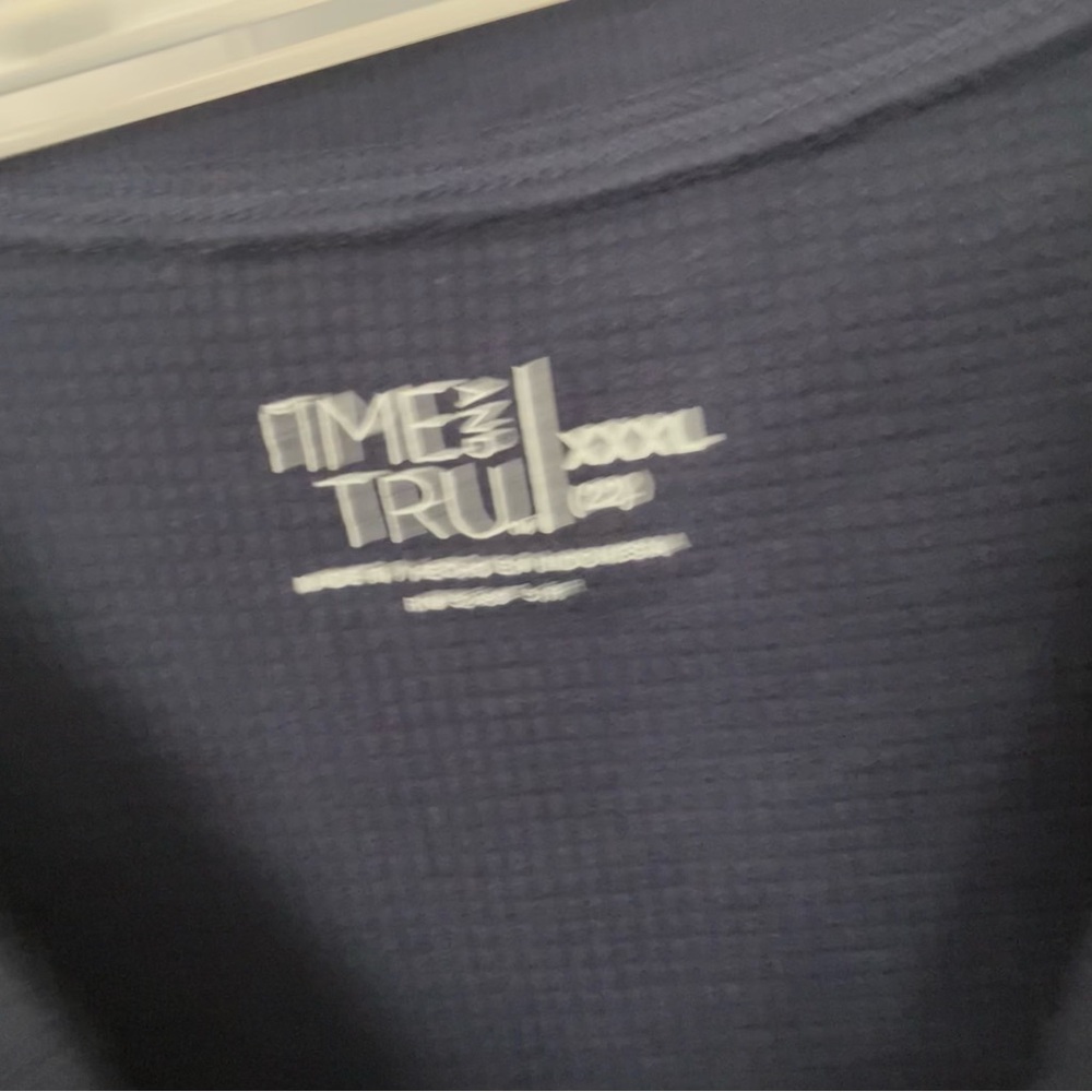 Time and Tru Navy Waffle Knit Long Sleeve Top - Picture 3 of 4
